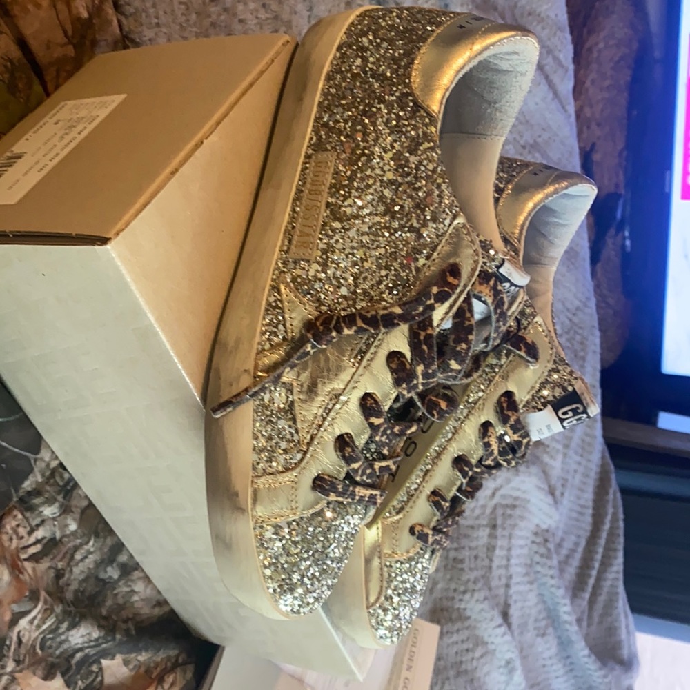 Golden goose super star